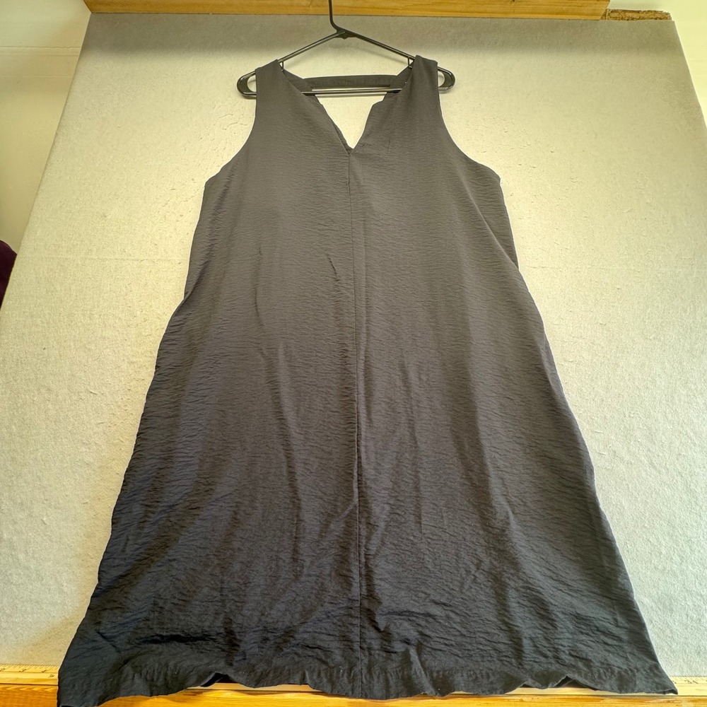 Banana Republic Dress Womens XL Black V-Neck Sleeveless Textured Midi Pocketed